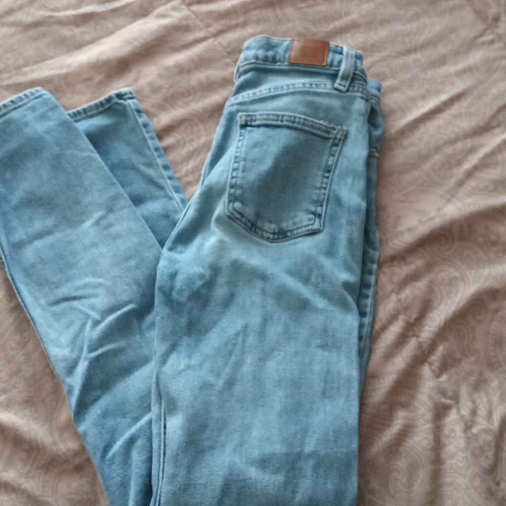 Jeans - Picture 3 of 4